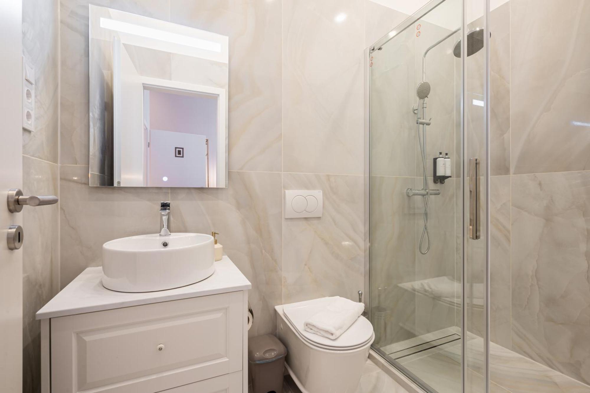 W30 - Wesselenyi Charming Apartment - Best Location By Bqa Budapest Extérieur photo