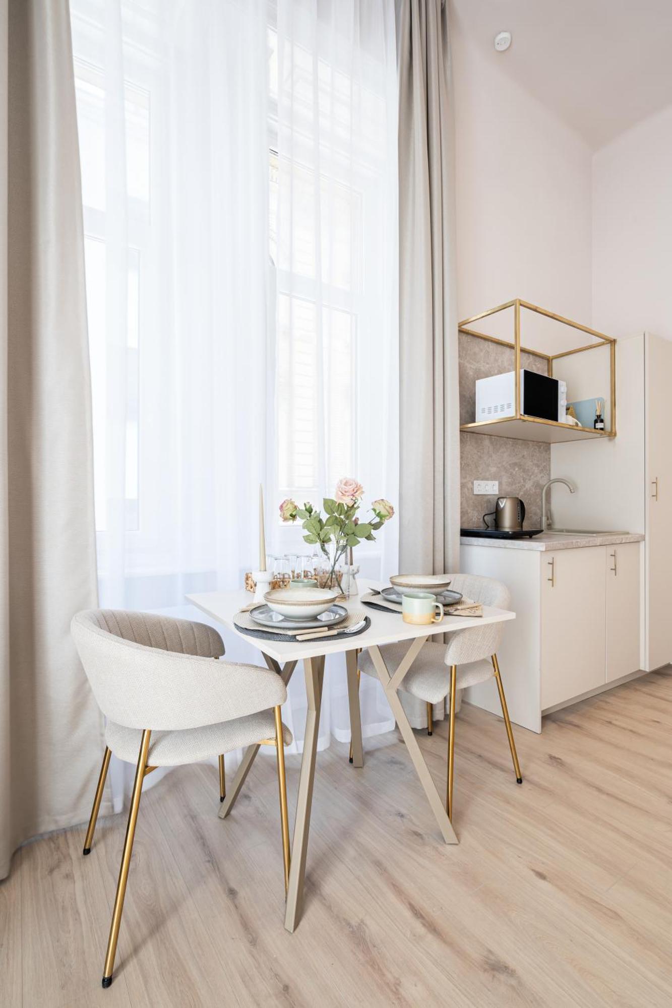 W30 - Wesselenyi Charming Apartment - Best Location By Bqa Budapest Extérieur photo