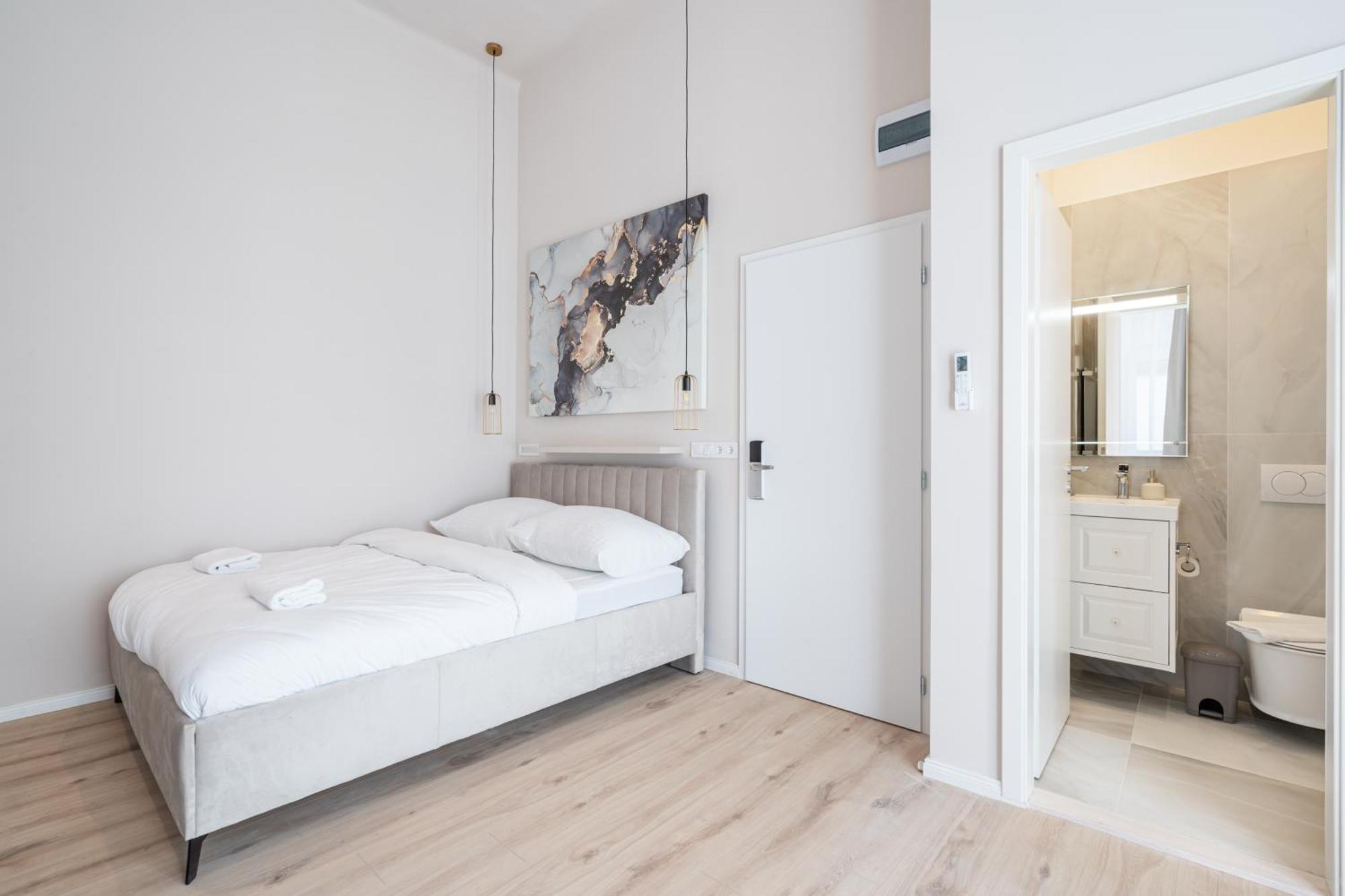W30 - Wesselenyi Charming Apartment - Best Location By Bqa Budapest Extérieur photo